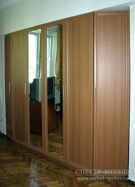 Шкаф 