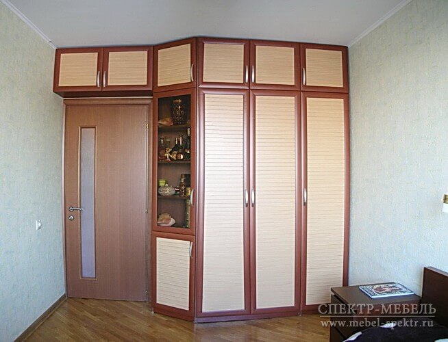 Шкаф 