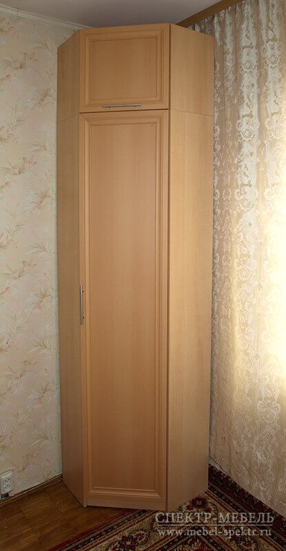 Шкаф угловой