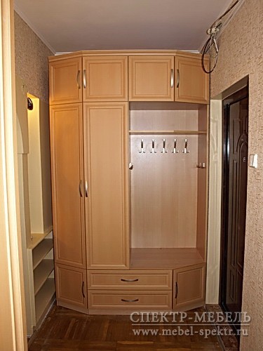 Прихожая