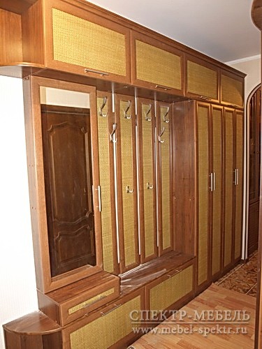 Прихожая