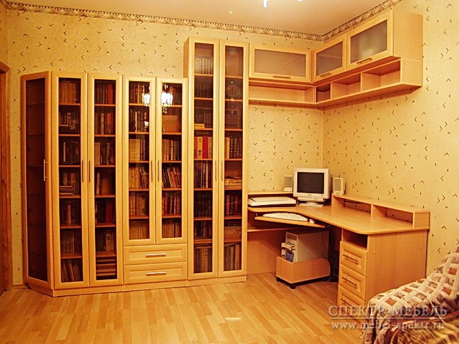 Книжные шкафы
