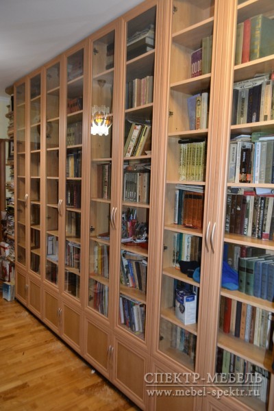 Книжный шкаф на заказ