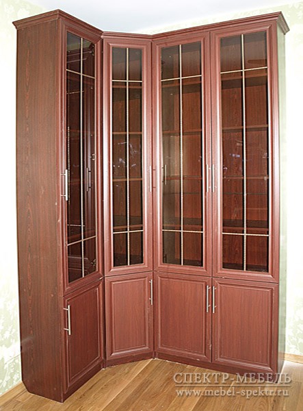 Книжный шкаф